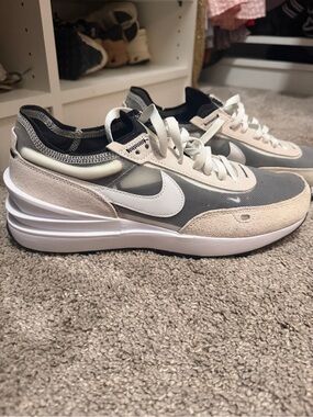 Nike Waffle One Low-Top Swoosh Sneakers